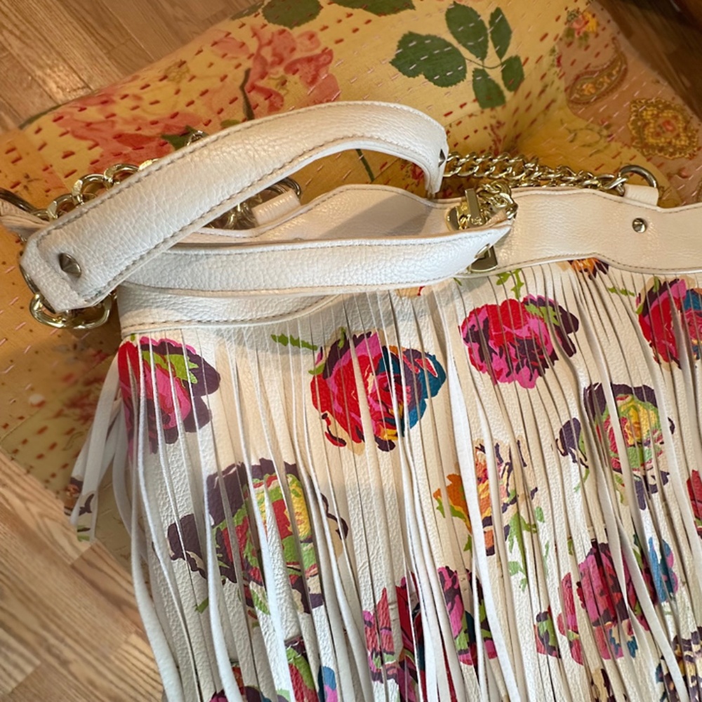 ANTHROPOLOGIE🌸BETSY JOHNSON Flower Fringe Leather Purse - Picture 5 of 7